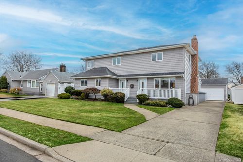 1396 Wilson Rd, East Meadow, NY, 11554-4436 | Card Image