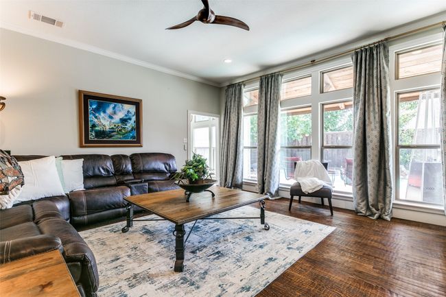 4320 Country Ln, House other with 3 bedrooms, 2 bathrooms and null parking in Grapevine TX | Image 8