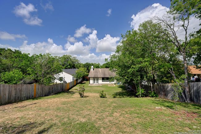 9818 Balanced Rock, House other with 3 bedrooms, 2 bathrooms and null parking in Converse TX | Image 24