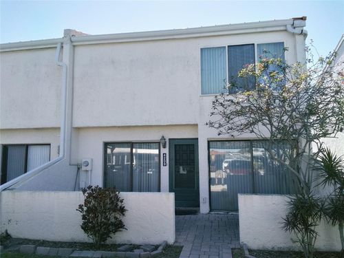 4209-4209 Fogcutter Ct, TAMPA, FL, 33615-5400 | Card Image