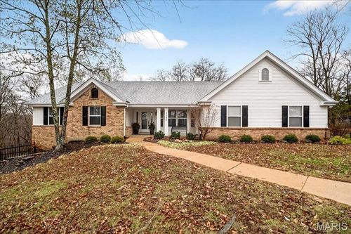 2106 Babler Ridge Ln, Wildwood, MO, 63038-1178 | Card Image