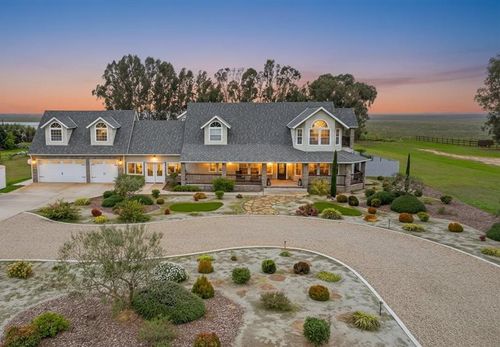 14478 Skyview Rd, Madera, CA, 93636-8874 | Card Image