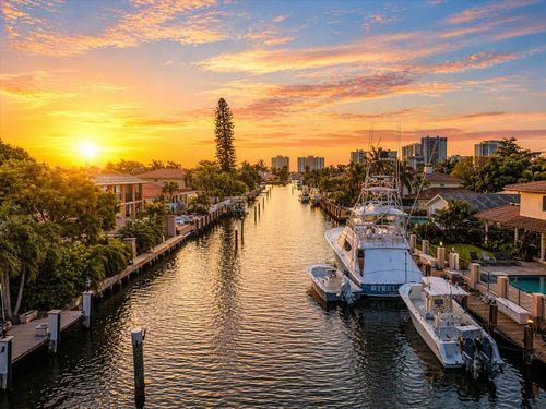 3051 Ne 44th St, Fort Lauderdale, FL, 33308-5307 | Card Image