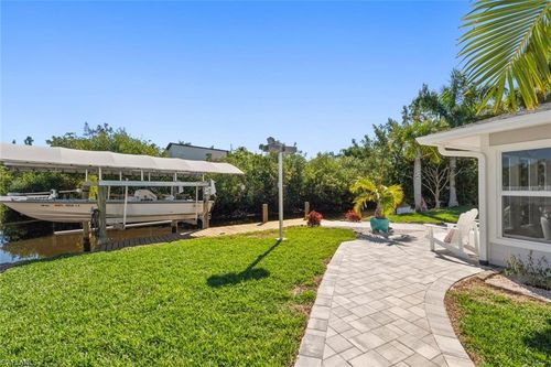 7238 Coca Sabal Ln, Fort Myers, FL, 33908-4263 | Card Image