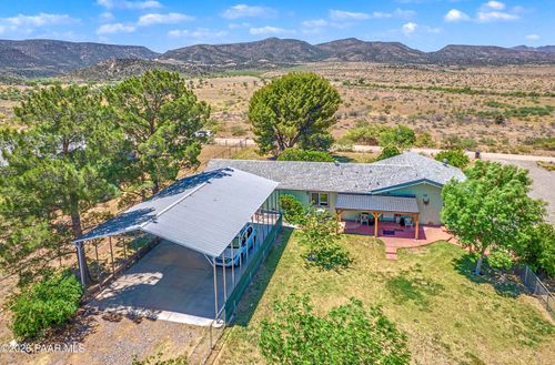 633 Oasis Rd, Camp Verde, AZ, 86322-7145 | Card Image