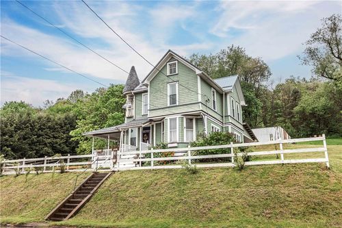 251 Main St, Plumville, PA, 16246-9802 | Card Image