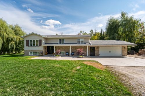 290 Mcclennan Dr, Ennismore, ON, K0L1T0 | Card Image