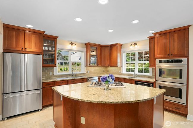 24537 Se 384 Th St, House other with 4 bedrooms, 4 bathrooms and 2 parking in Enumclaw WA | Image 5