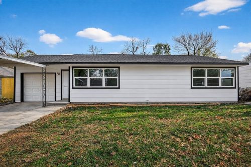 5833 Southlea St, Houston, TX, 77033-1734 | Card Image