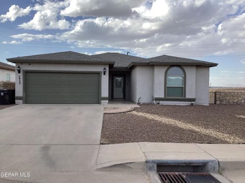 5925 Speyside Dr, Sunland Park, NM, 88008-8200 | Card Image