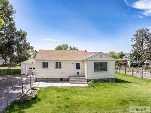 895 Berryman Rd, Pocatello, ID, 83201-5549 | Card Image