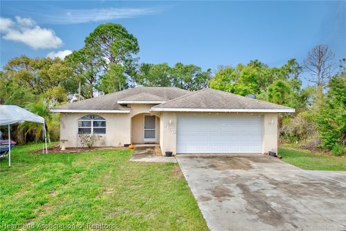 3156 Holiday Beach Dr, Avon Park, FL, 33825-9615 | Card Image