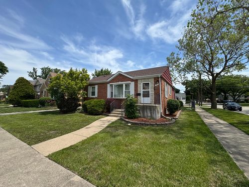 1401 Beach Ave, La Grange Park, IL, 60526-1246 | Card Image