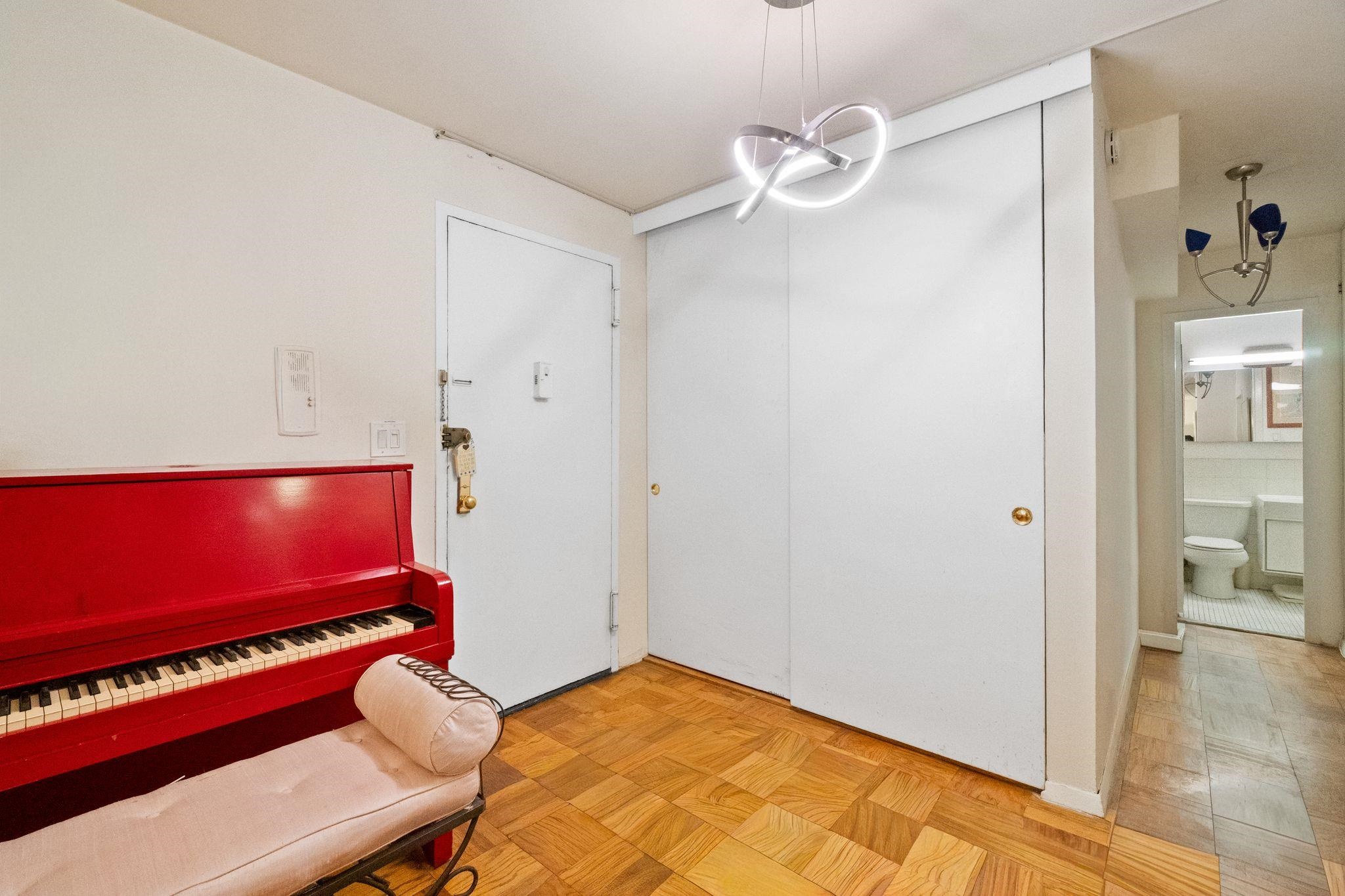 Residential in West New York 4