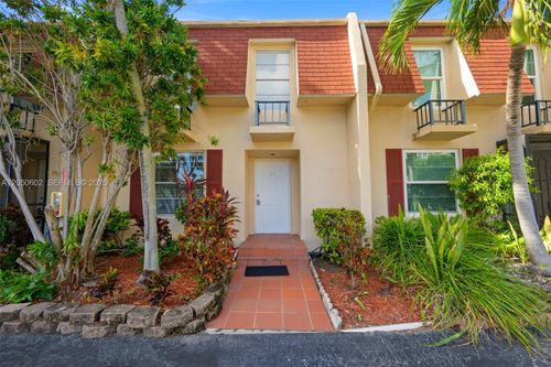 23-1951 Atlantic Shores Blvd, Hallandale Beach, FL, 33009-2859 | Card Image