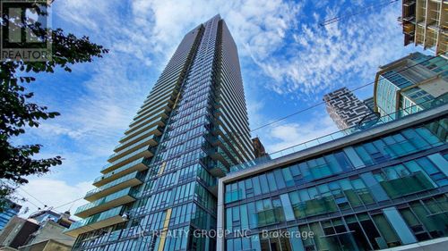 3504-33 Lombard St, Toronto, ON, M5C3H8 | Card Image