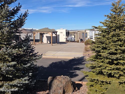 8224 Lake Shore Dr, Show Low, AZ, 85901 | Card Image