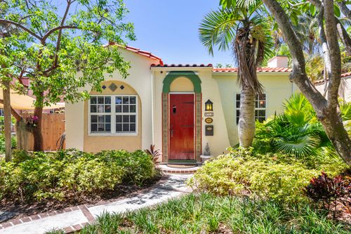 714 Sunset Rd, West Palm Beach, FL, 33401-7844 | Card Image