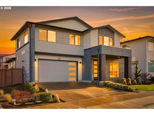 4018 Se 77th Ave, Hillsboro, OR, 97123-2340 | Card Image