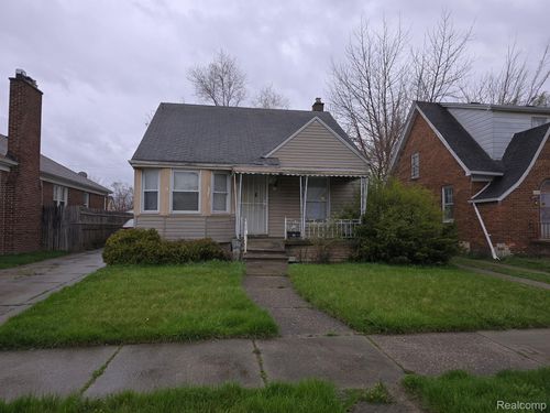 6851 Greenview Ave, Detroit, MI, 48228-5400 | Card Image
