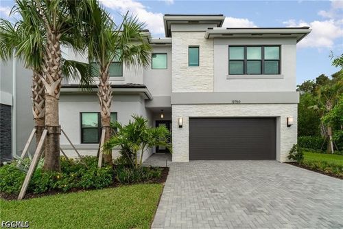 12750 Woodbury Dr, ESTERO, FL, 33928-4085 | Card Image