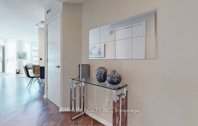 909 - 45 Charles St E, Condo with 1 bedrooms, 2 bathrooms and null parking in Toronto ON | Image 3