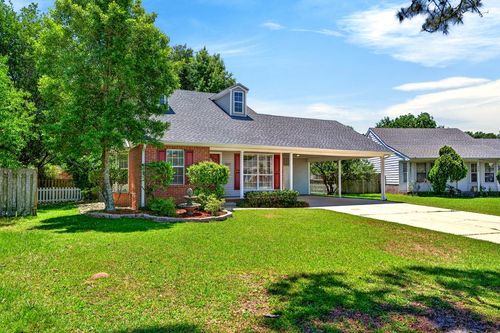 337 Rebecca Ave, Pass Christian, MS, 39571-4100 | Card Image