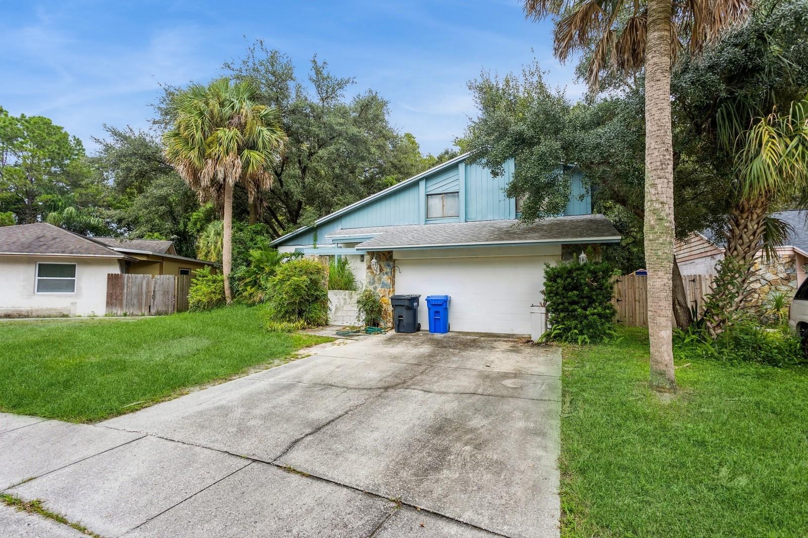 Ravendale Dr, Tampa, FL 33618