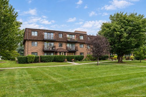b-400 E Kensington Rd, Mount Prospect, IL, 60056-1273 | Card Image