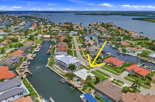 154 Hollyhock Ct, Marco Island, FL, 34145-4217 | Card Image