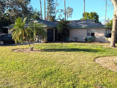 9077 Murcott Drive W, FORT MYERS, FL, 33967 | Card Image