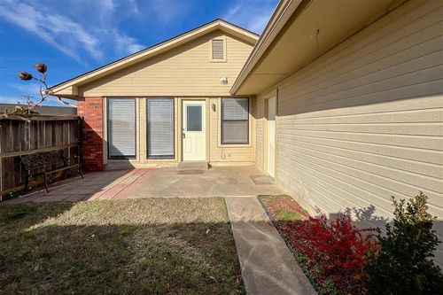 1225 Sequoyah Pl, Edmond, OK, 73003-5287 | Card Image