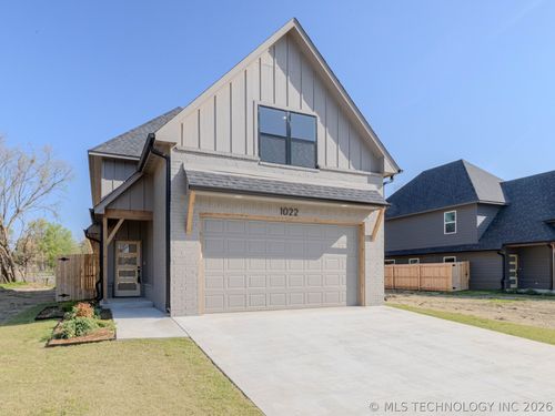 1022 E Delmar St, Broken Arrow, OK, 74012 | Card Image
