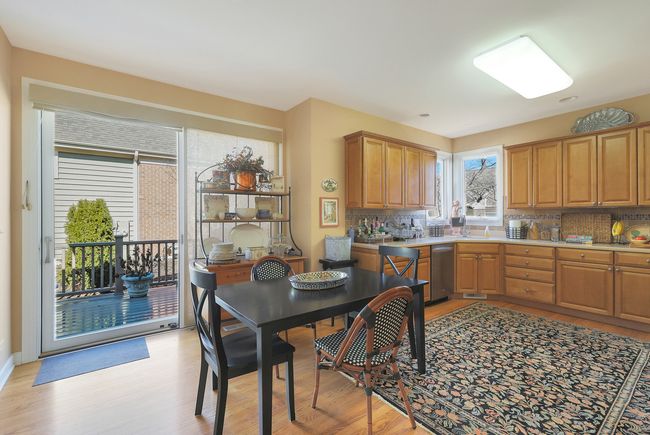 221 Course Dr, House other with 3 bedrooms, 3 bathrooms and 2 parking in Lake In The Hills IL | Image 13