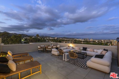 ph-507-7428 Santa Monica Blvd, West Hollywood, CA, 90046-5690 | Card Image
