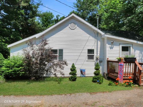 6538 Tower Line St, Hope, MI, 48628-9324 | Card Image