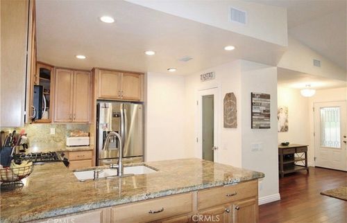 3695 Blue Gum Dr, Yorba Linda, CA, 92886 | Card Image