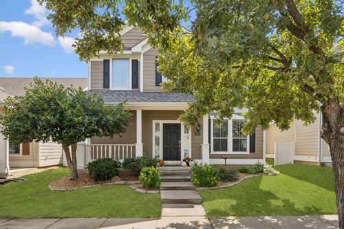 10346 Waterbury Dr, Providence Village, TX, 76227-7592 | Card Image