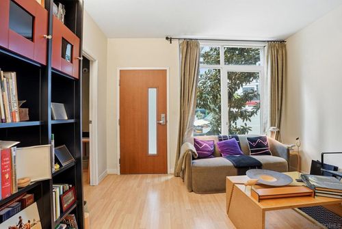 107-425 W Beech St, San Diego, CA, 92101 | Card Image
