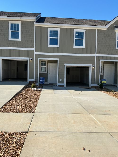 221-221 Darlington Drive, Dickson, TN, 37055 | Card Image