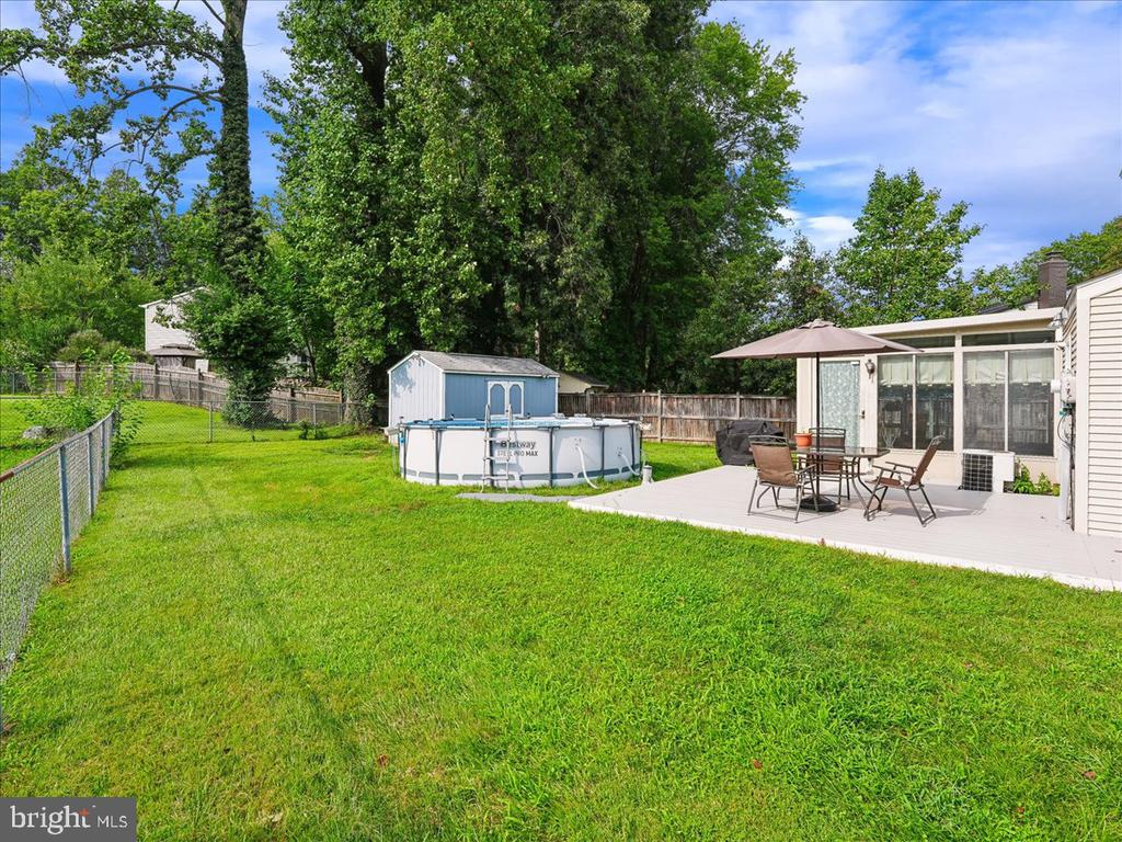 Residential in WOODBRIDGE 3