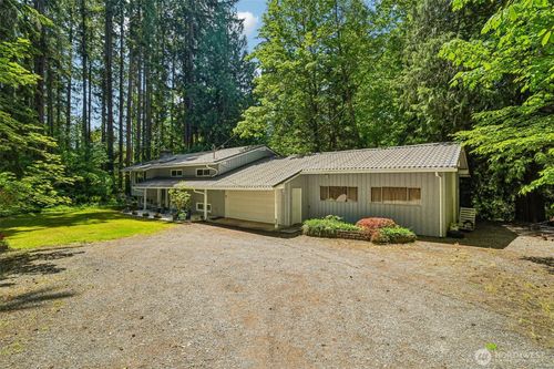 26301 Se 158th St, Issaquah, WA, 98027-6939 | Card Image