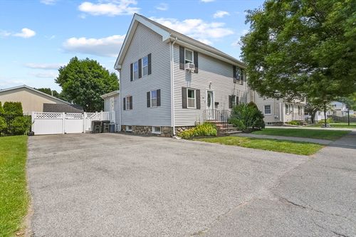 26 Longview Way, Peabody, MA, 01960-6414 | Card Image