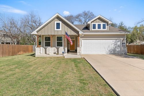 1720 Prather St, Taylor, TX, 76574-2360 | Card Image