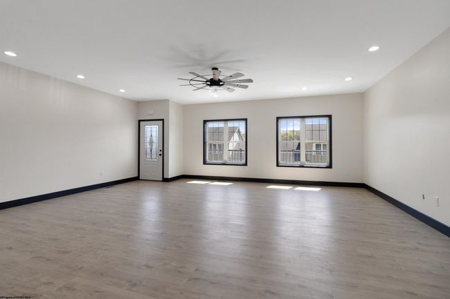 71 Hall Valley Ct, Townhouse with 3 bedrooms, 3 bathrooms and 1 parking in Bridgeport WV | Image 4