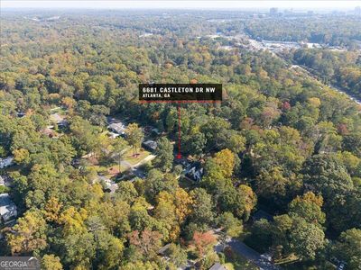 6681 Castleton Drive, House other with 4 bedrooms, 2 bathrooms and null parking in Atlanta GA | Image 2