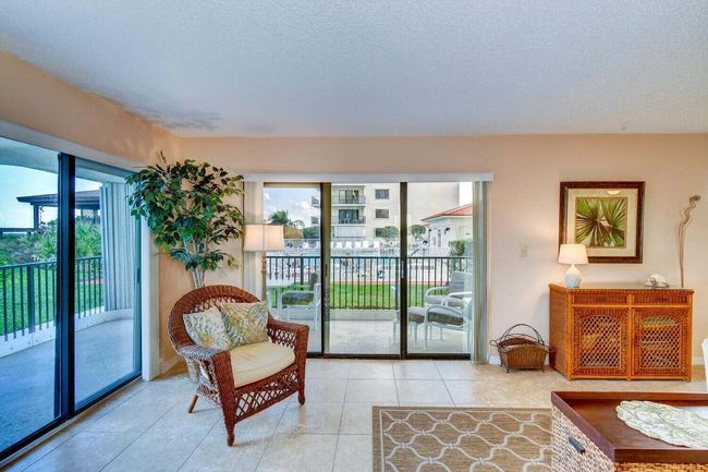 APT-108 - 9400 S Ocean Dr, Condo with 2 bedrooms, 2 bathrooms and null parking in Jensen Beach FL | Image 7