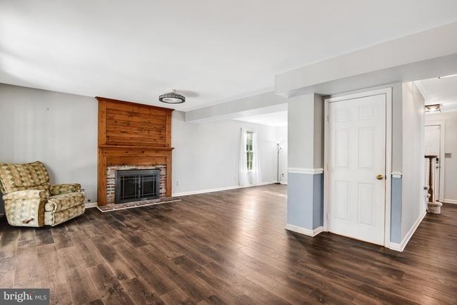 9711 Zimbro Ave, House other with 4 bedrooms, 3 bathrooms and null parking in MANASSAS VA | Image 20