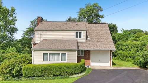 675 Meadow Ln, Rochester, PA, 15074-1156 | Card Image