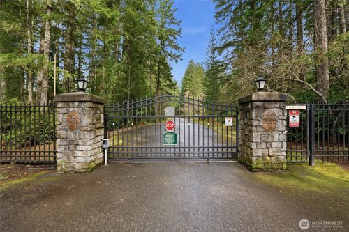 5008 Bridle Tree Dr Nw, Bremerton, WA, 98312-8602 | Card Image